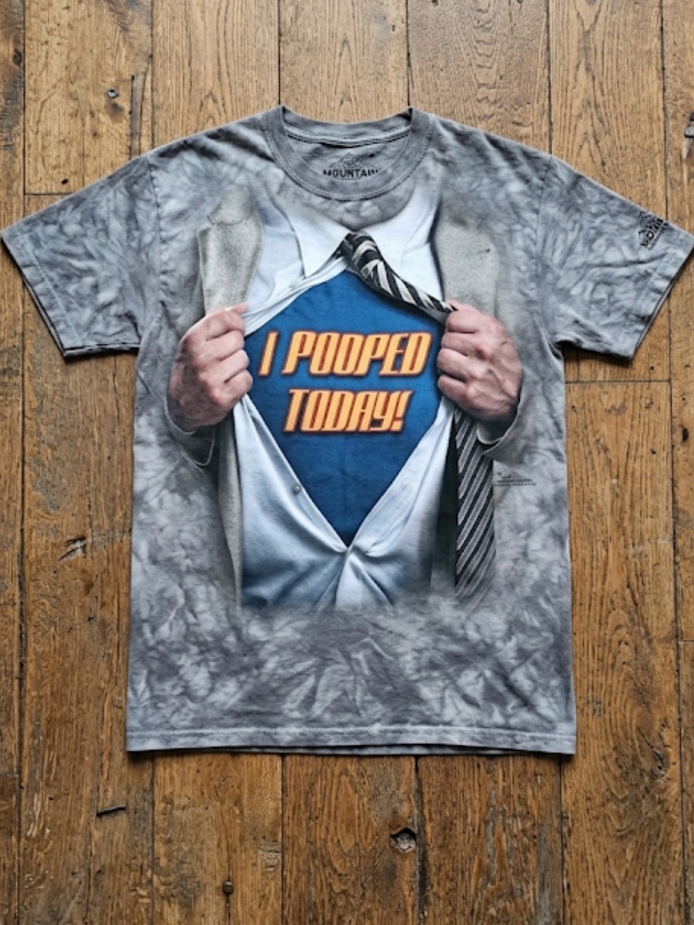 The Mountain Superhero Shirt Size Small